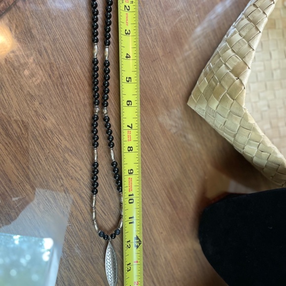 Nice onyx and sterling necklace with pewter pendant. - Picture 3 of 4